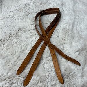 LV leather straps 32”